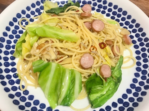 春キャベツとちりめんじゃこのペペロンチーノ*